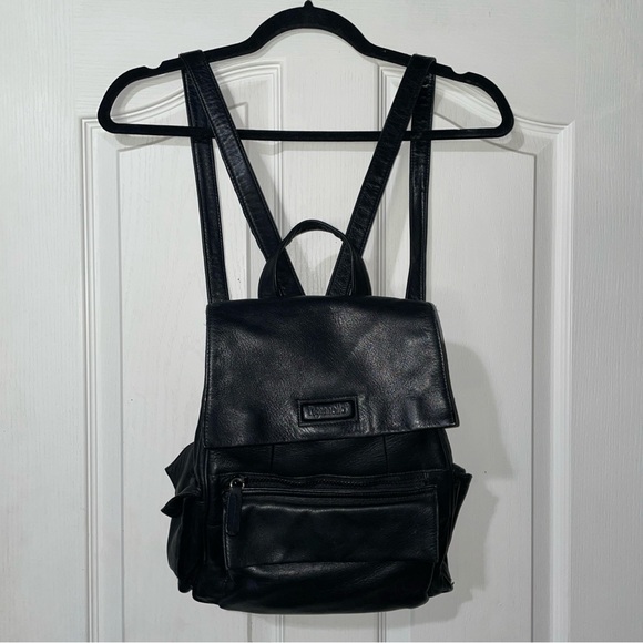 Tignanello Black Leather Backpack Bag Purse - Picture 7 of 8